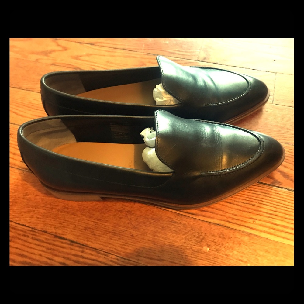 Everlane Modern Loafer. Discontinued